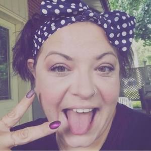 Meet your Posher, Vicky